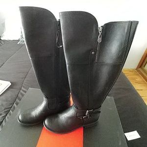 FIRM PRICE Guess Wide Calf Boots